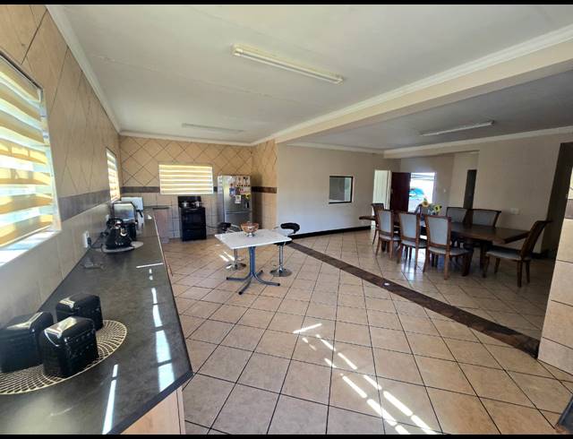 4 BEDROOM HOUSE FOR SALE IN KOOKRUS